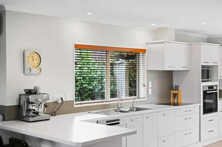 56 Ayrshire Drive Grandview Heights_4