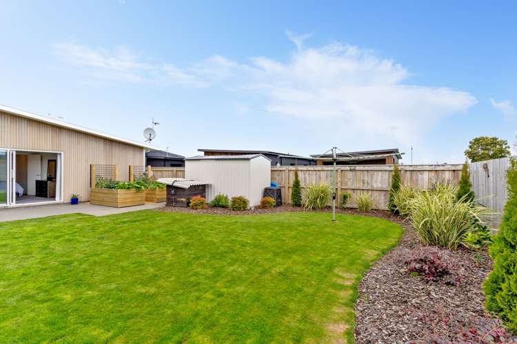 8 Tuatahi Avenue Solway_33