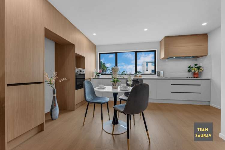 5 & 7 Awhi Way Karaka_14