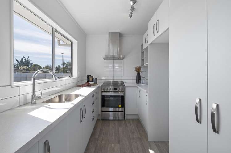 35 Jupiter Street Milson_7