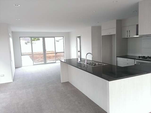 219 Porchester Road 1796_2