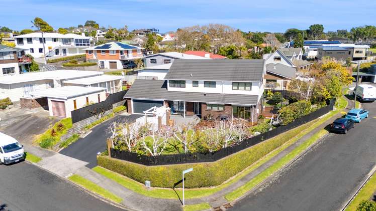 11 Leatham Avenue Strandon_29
