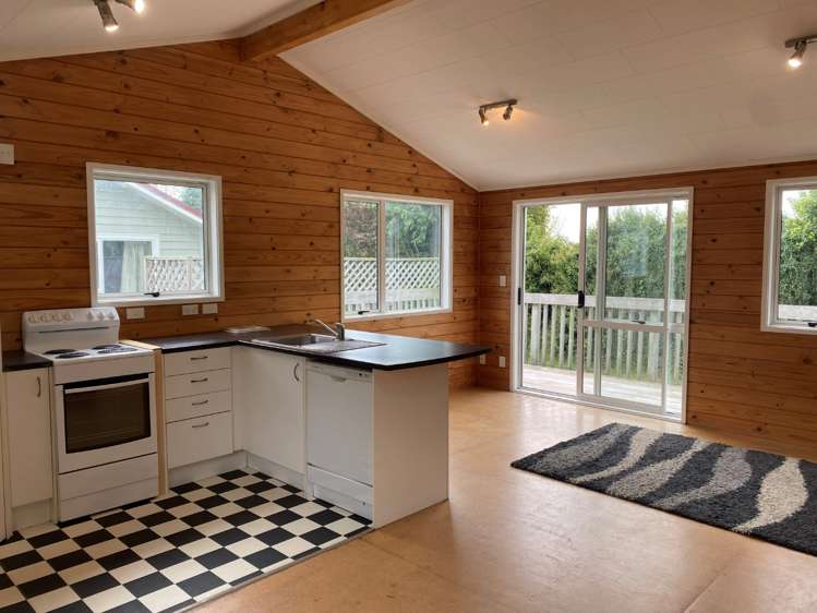 1008a Hood Street 10490_2