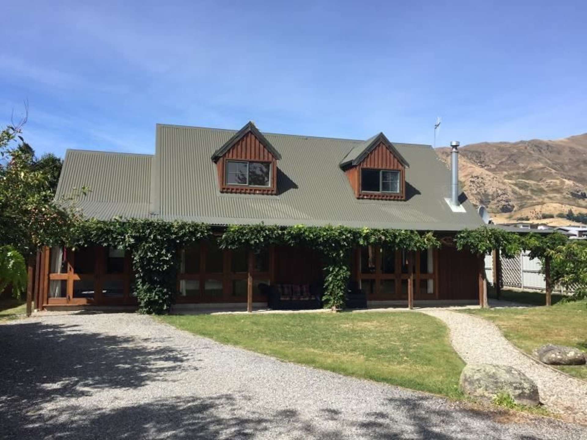 217 Stone Street Wanaka_0