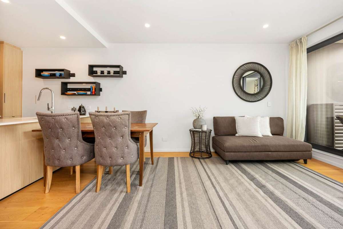 418/9 Madeira Lane_4