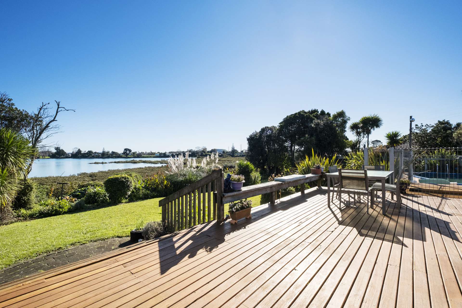 65 Edgewater Drive Pakuranga_0