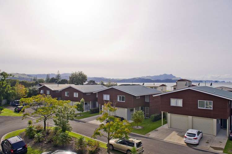 33/18 Eyre Street Whitianga_12