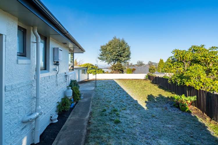 24 Gilkison Street Halfway Bush_25