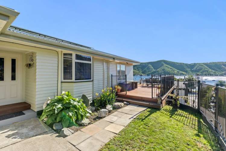 374A Waikawa Road Waikawa_29