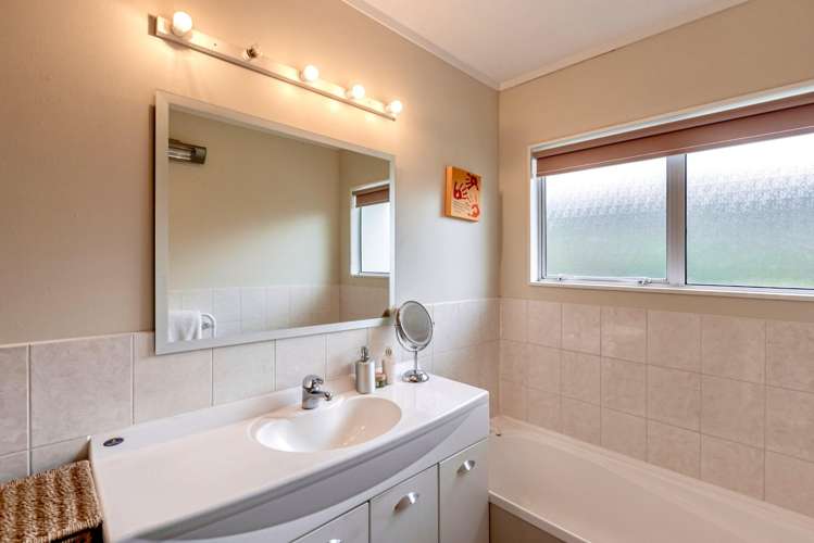 4G Cedar Drive Paraparaumu Beach_15