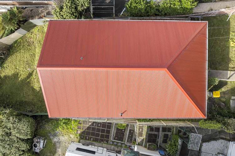 27 Sidey Street Calton Hill_25