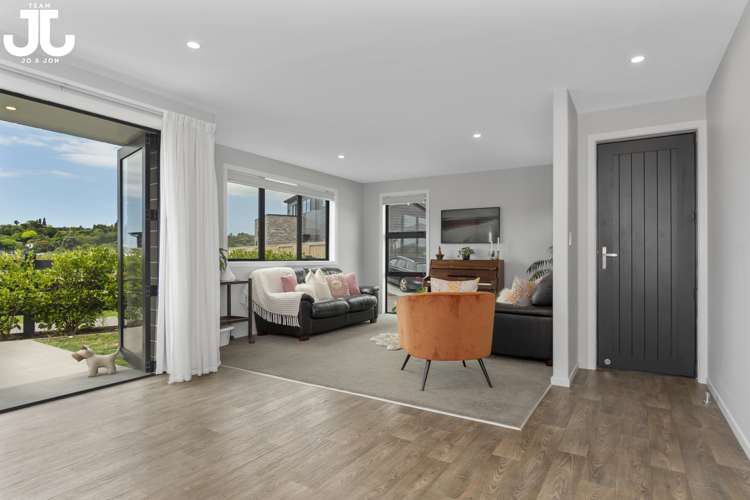 29 Tangaroa Place Poike_10