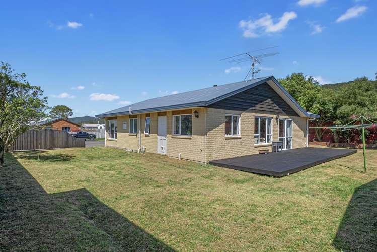 3 Ipswich Grove Wainuiomata_15