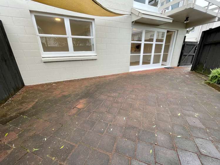 4/13 Armadale Road Remuera_7