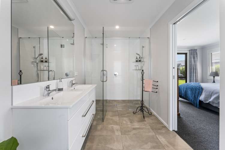 4 Reserve Lane Brightwater_17