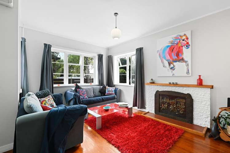 4 Valley Terrace Hamilton Central_13