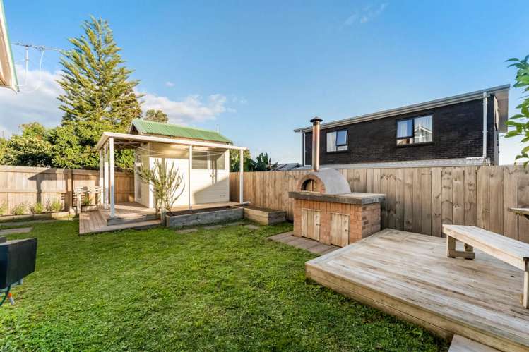 33b View Road Henderson_3