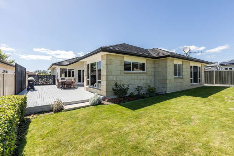 66 Russell Robertson Drive Havelock North_17
