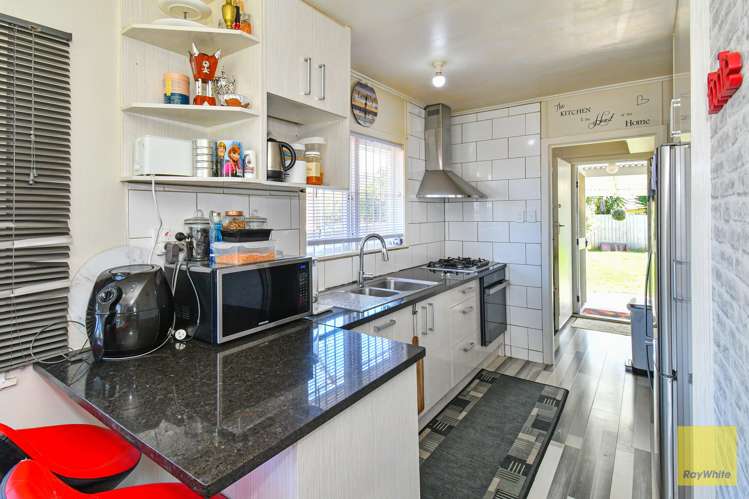 4 Ashley Avenue Mangere East_8