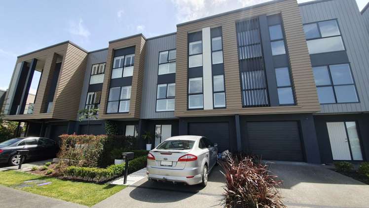 181 Barbarich Drive Stonefields_10