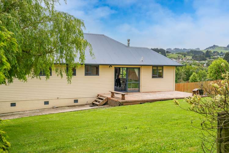 37 Burgess Street Green Island_17