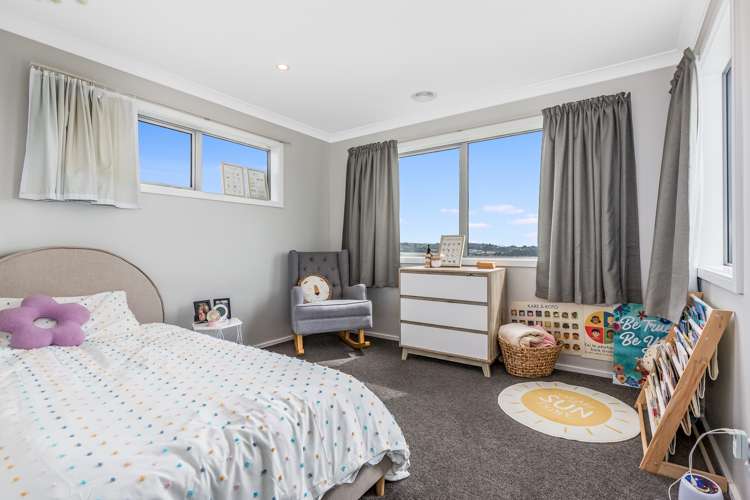 105 Endeavour Drive Whitby_19