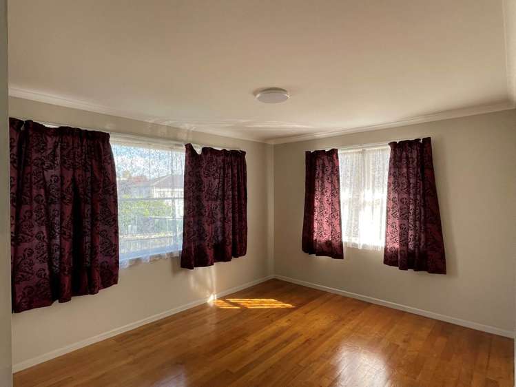 128 Edmonton Road Te Atatu South_8