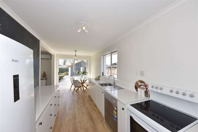 42 Lambeth Crescent Redwood_3