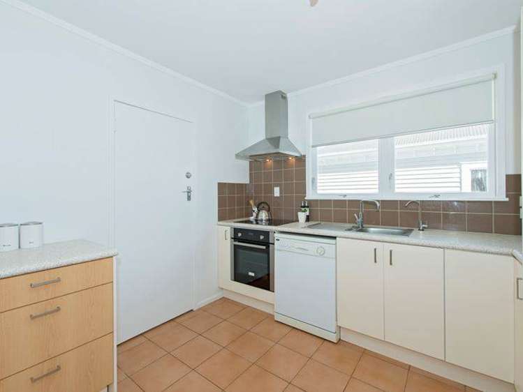 2/57 Symonds Street Onehunga_5