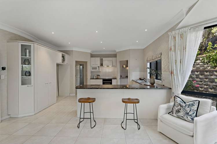 15 Tumbridge Place Somerville_15