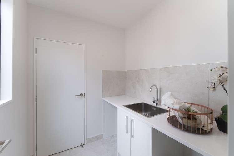 11 Lorenzos Lane Halswell_26