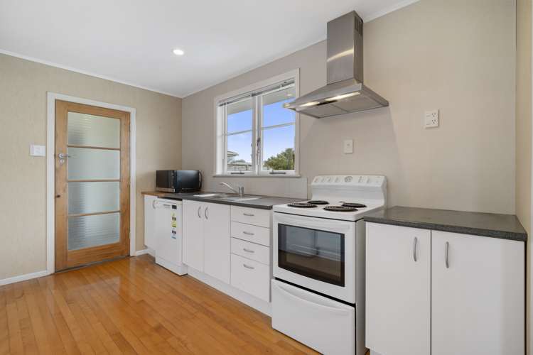 7 Long Melford Road Awapuni_8