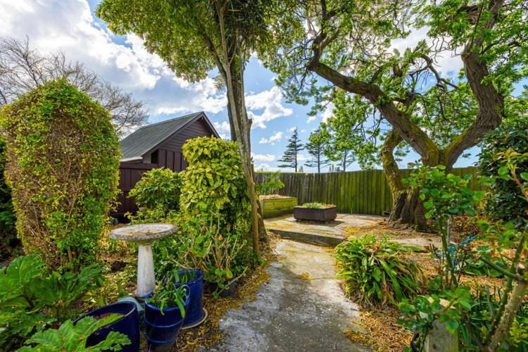 70 Joy Street Shirley_19