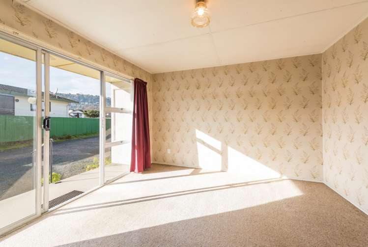 2/10 Golf Road Tahunanui_2