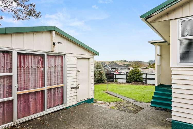 213 Tyndall Road Outer Kaiti_11