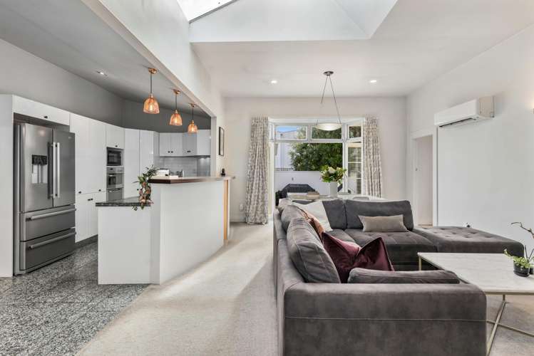 28 Cleveland Street Edgeware_9