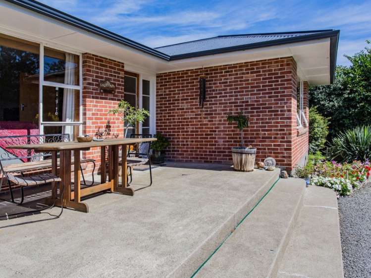 202 Stockgrove Road Amberley_15