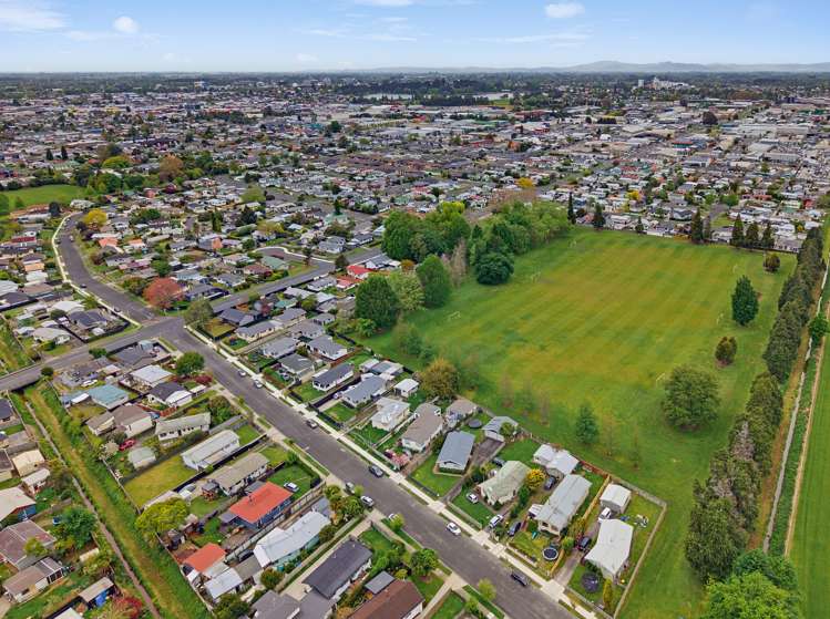 59 Karen Crescent Dinsdale_31