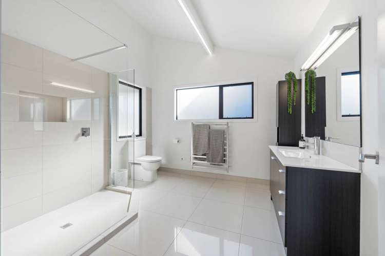 17 Wainoni Heights Greenhithe_14