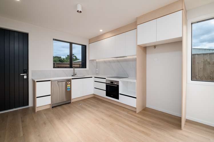 27a Dawnhaven Drive Te Atatu Peninsula_17