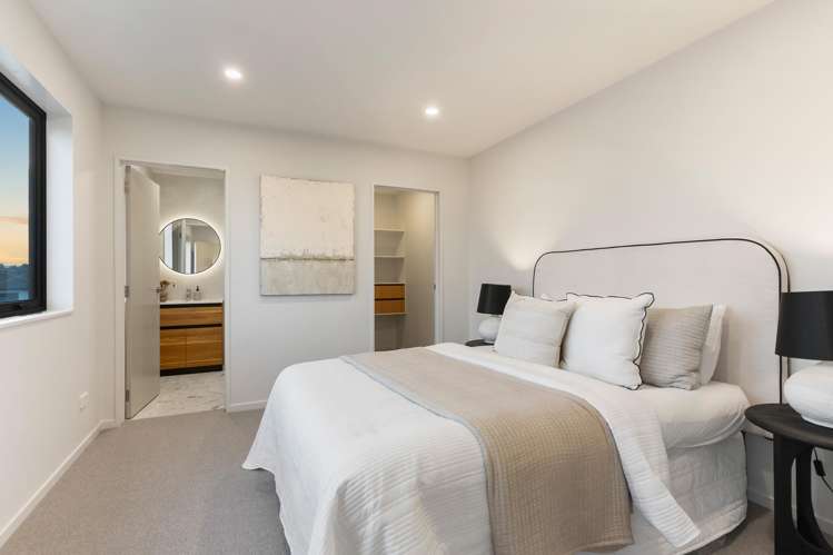 19 Whitney Street New Windsor_13