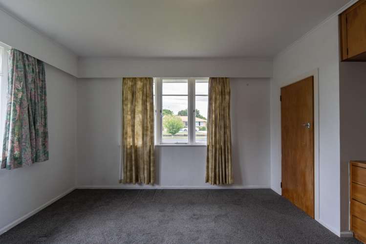 23 Greta Street Glenview_10