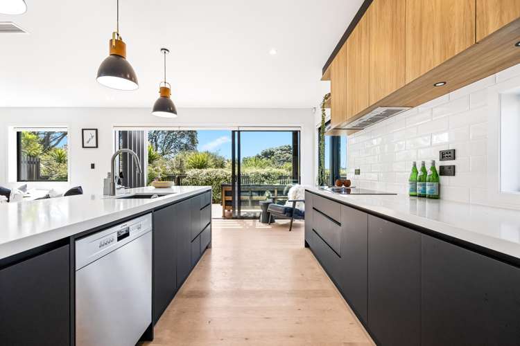 3 Jack Seabrook Road Hobsonville_6