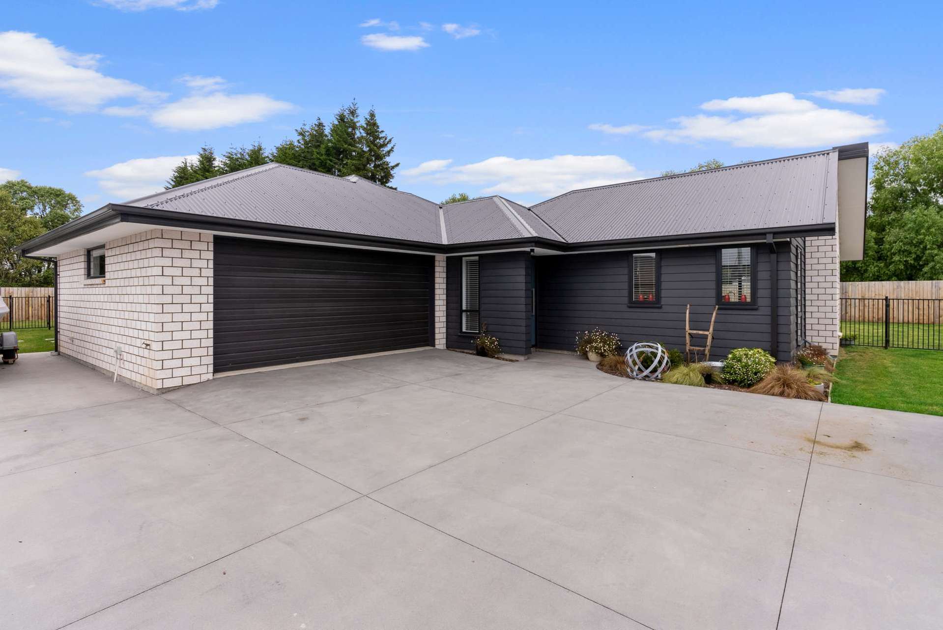 59 Graeme Foote Street Darfield_0