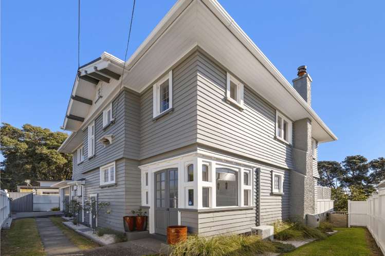 26 Baring Terrace Strandon_23