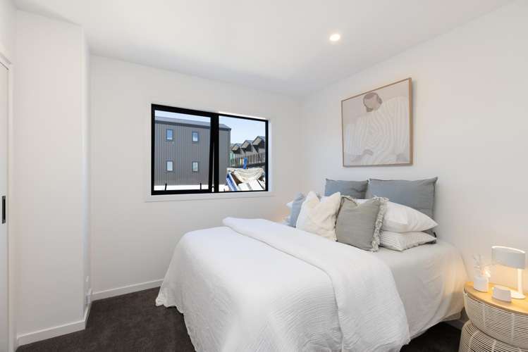1/81 Neale Avenue Stoke_9