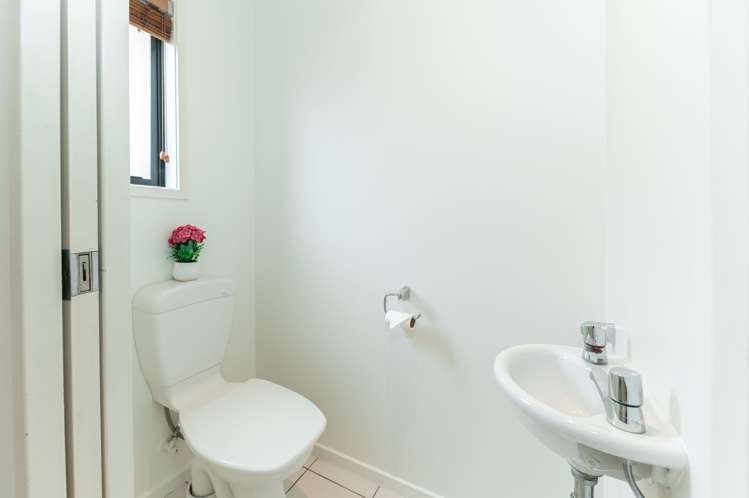 88/2 Armoy Drive East Tamaki_11