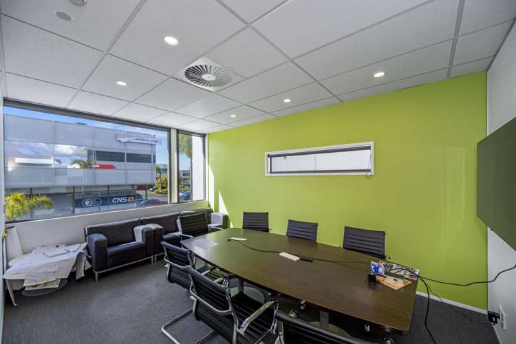 Unit 4, Building H, 4 Orbit Drive Albany_3