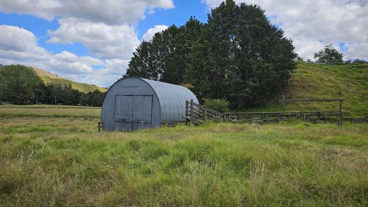 667 Orakau Road Punakitere Valley_19