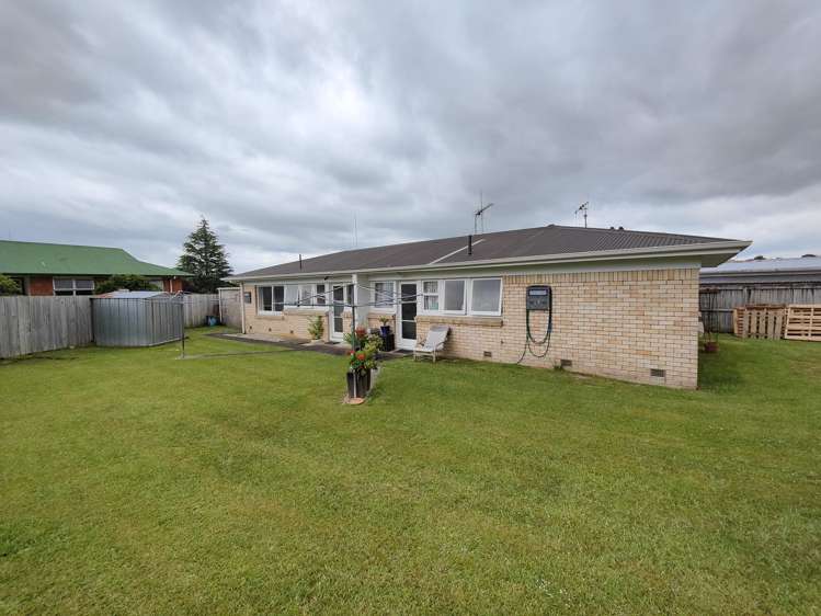 26b Irene Crescent Dinsdale_1